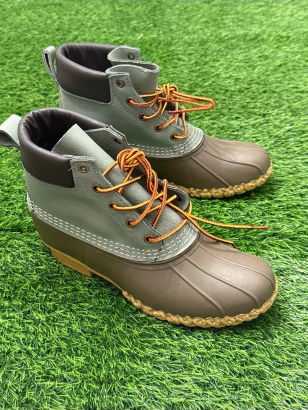 Waterproof Bean Boots in Olive - Lace-Up Comfort